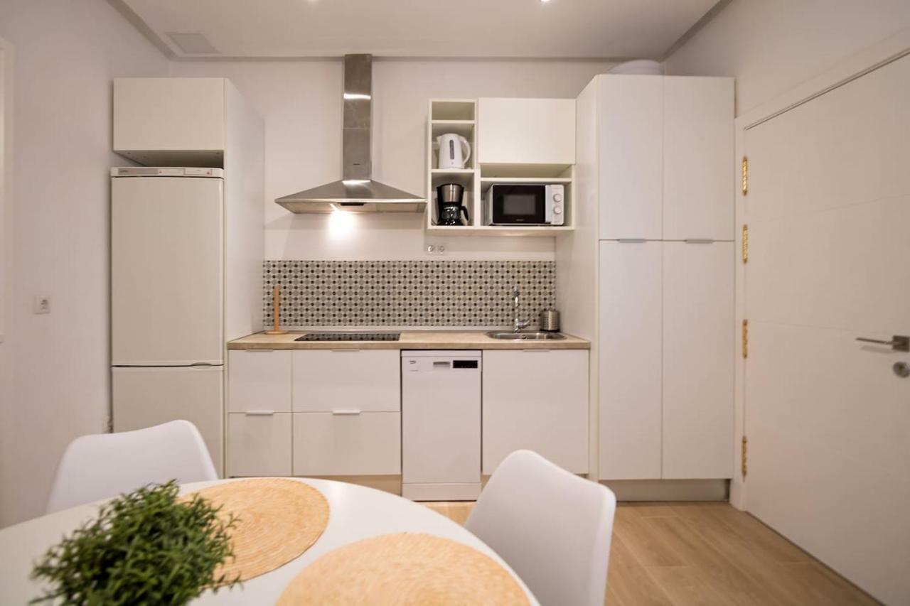 Triana Alfareria Suites By Valcambre Seville Exterior photo